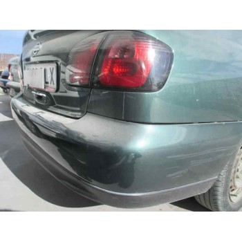 nissan primera berlina (p11) del año 2001