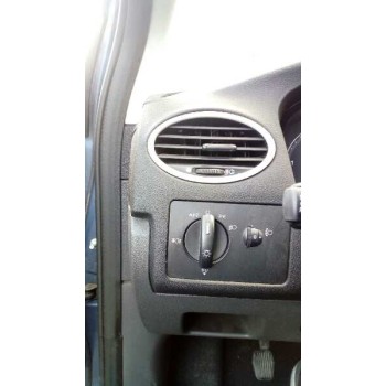 ford focus berlina (cap) del año 2006