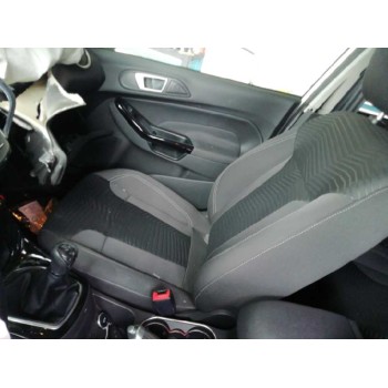 ford fiesta (ccn) del año 2013