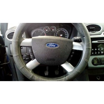 ford focus berlina (cap) del año 2006