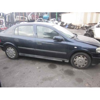 opel astra g berlina del año 2002