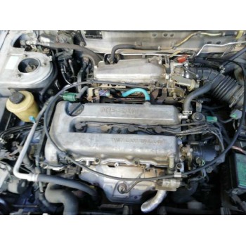 nissan primera berlina (p11) del año 2000