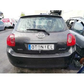 toyota auris del año 2008