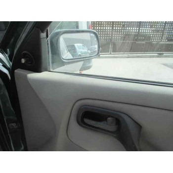 nissan primera berlina (p11) del año 2001