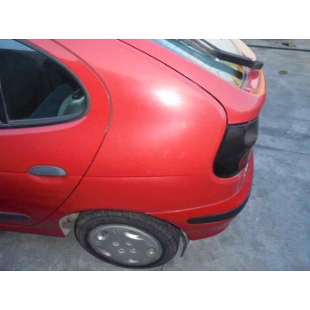 renault megane i berlina hatchback (ba0) del año 1996