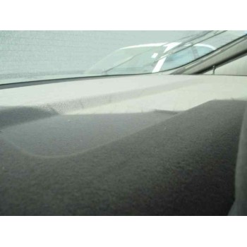 nissan primera berlina (p11) del año 2001