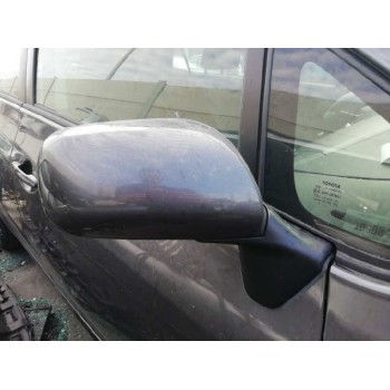 toyota auris del año 2008