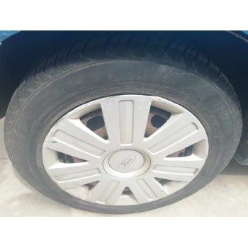 ford fiesta (cbk) del año 2004