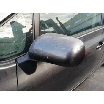 toyota auris del año 2008