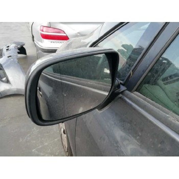 toyota auris del año 2008