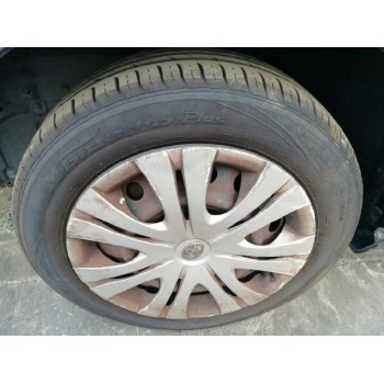 toyota auris del año 2008