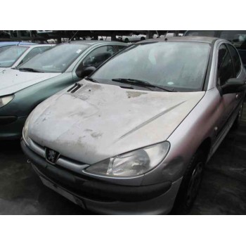 peugeot 206 berlina del año 1999