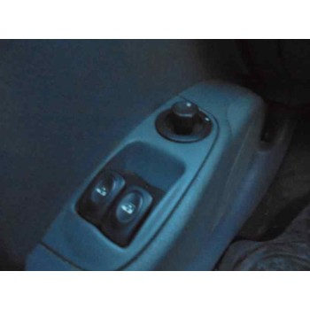 renault megane i berlina hatchback (ba0) del año 1996