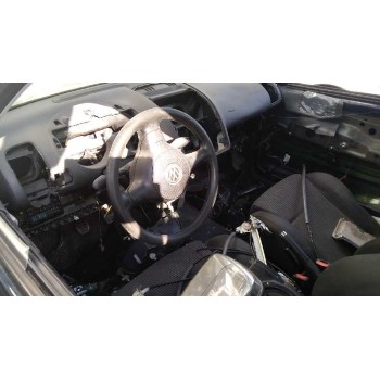 volkswagen polo berlina (6n2) del año 2001