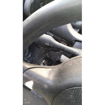 volkswagen polo berlina (6n2) del año 2001