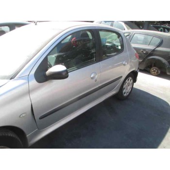 peugeot 206 berlina del año 2005