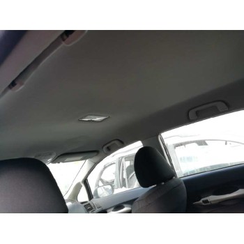 toyota auris del año 2008