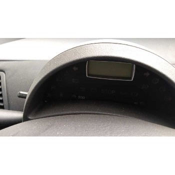 peugeot 807 del año 2005