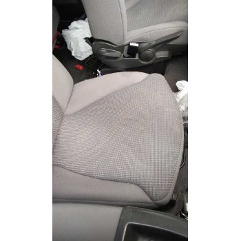 peugeot 807 del año 2005