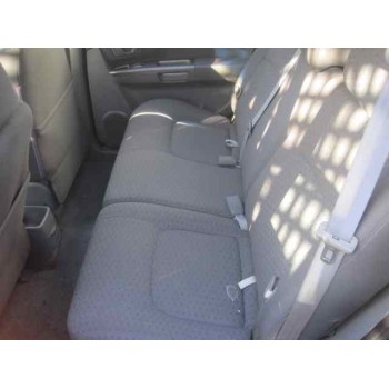 kia carens del año 2004