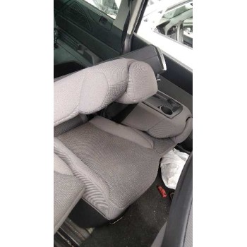 peugeot 807 del año 2005