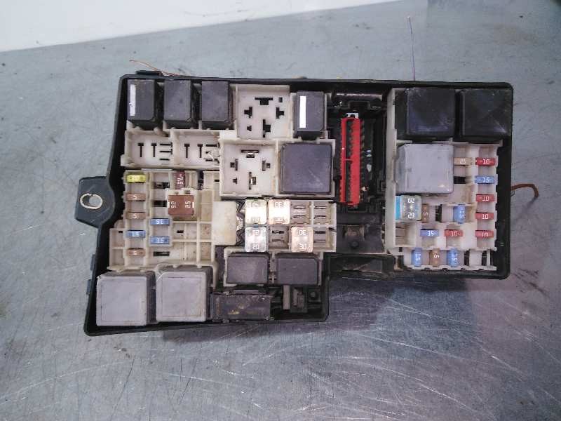 Recambio de caja reles / fusibles para ford c-max edition referencia OEM IAM AV6T14A067AB  