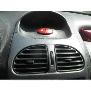 peugeot 206 berlina del año 2005