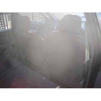 kia carens del año 2004