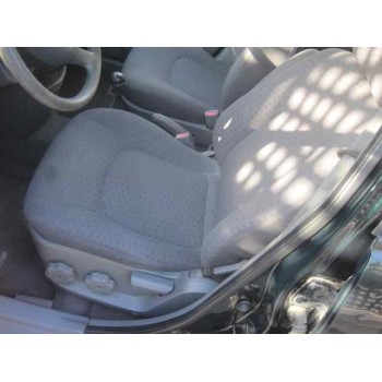 kia carens del año 2004