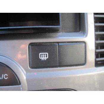 kia carens del año 2004