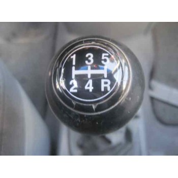 kia carens del año 2004