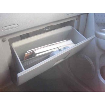 kia carens del año 2004