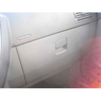 kia carens del año 2004