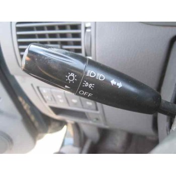 kia carens del año 2004