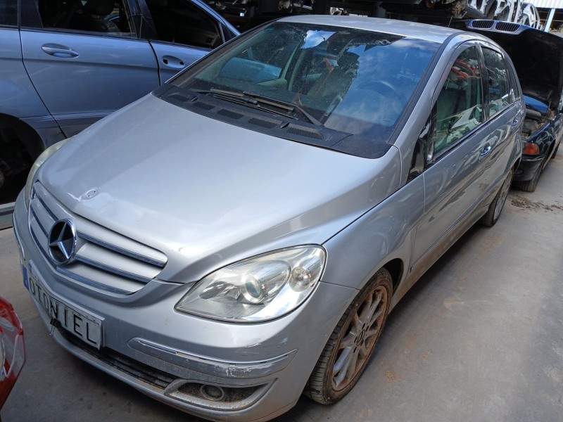 MERCEDES-BENZ CLASE B SPORTS TOURER (W245)