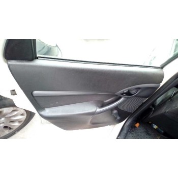 ford focus berlina (cak) del año 2002