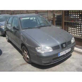 seat cordoba berlina (6k2) del año 2002