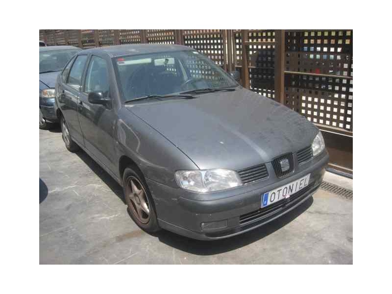 SEAT CORDOBA BERLINA (6K2)