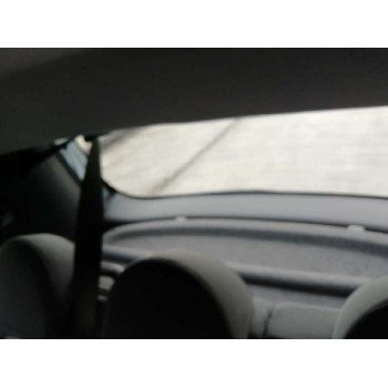 mitsubishi colt berlina 5 (z30a) del año 2005