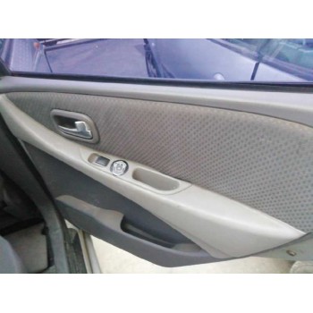 nissan almera tino (v10m) del año 2004