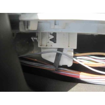 peugeot 206 berlina del año 1999