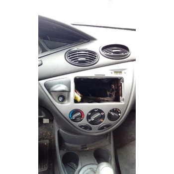 ford focus berlina (cak) del año 2002