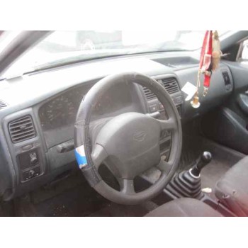 nissan almera (n15) del año 1998