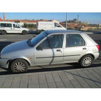 ford fiesta berlina del año 1997