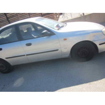 daewoo lanos del año 1999