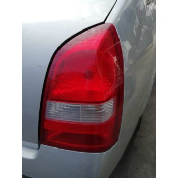 nissan primera berlina (p12) del año 2002