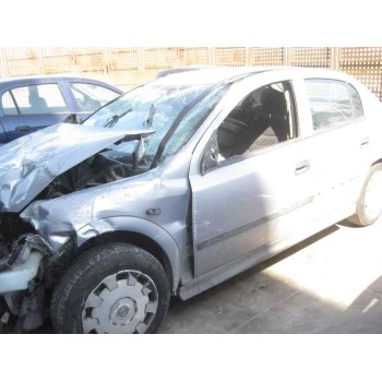 opel astra g berlina del año 2002