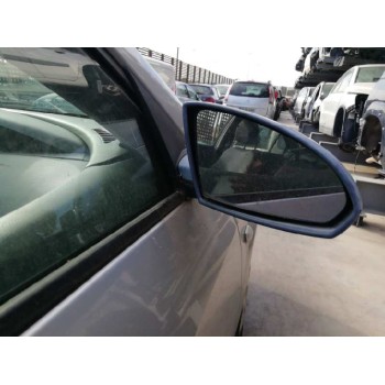 nissan primera berlina (p12) del año 2002