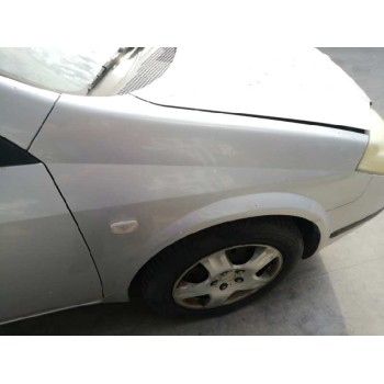 nissan primera berlina (p12) del año 2002