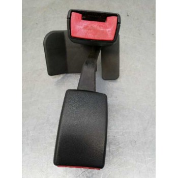 Recambio de enganche cinturon para audi a6 berlina (4b2) 1.8 t referencia OEM IAM 8D0837739D TRASERO IZQUIERDO DOBLE